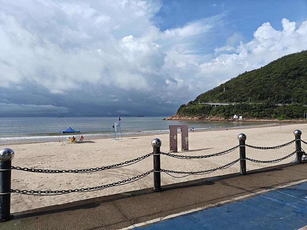 “溪涌之行，6月風(fēng)雨擋不住激埃特的熱情”/