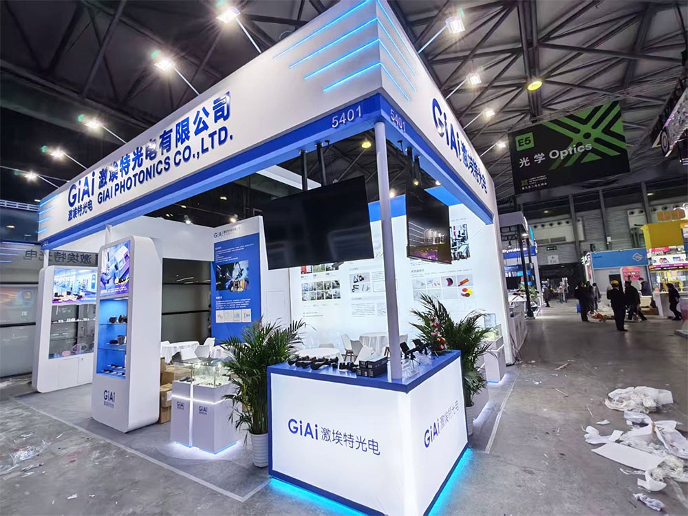 激埃特裝修展臺